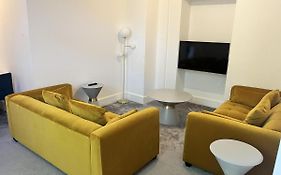 The Mews With Free Private Parking Windermere